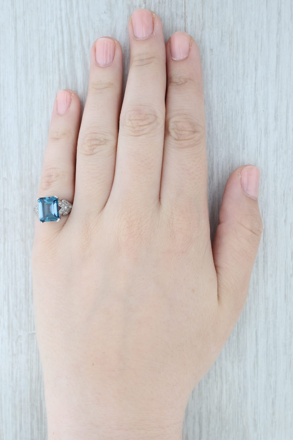 Light Gray 5.08ctw London Blue Topaz Diamond Ring 14k White Gold Size 6.25