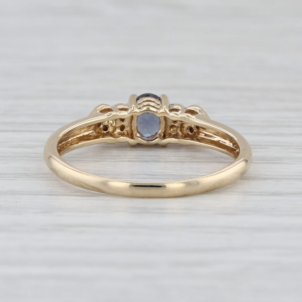 0.45ctw Color Change Garnet Diamond Ring 10k Yellow Gold Heart Accents