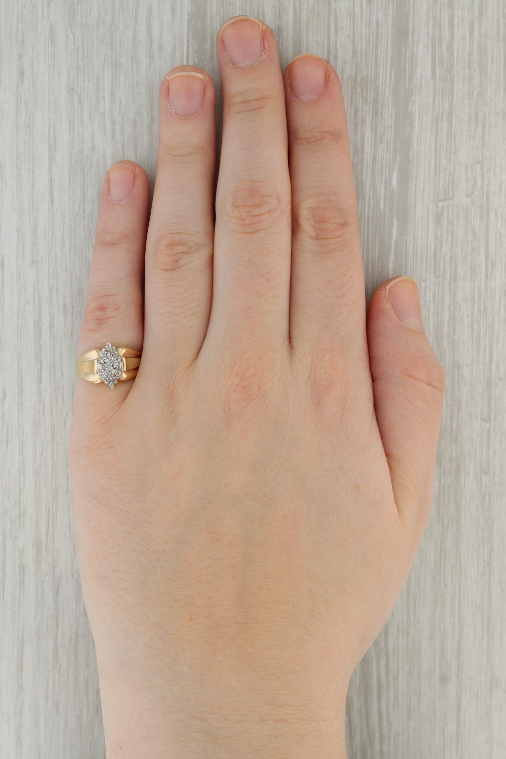 Dark Gray 0.23ctw Diamond Cluster Ring 10k Yellow Gold Size 5
