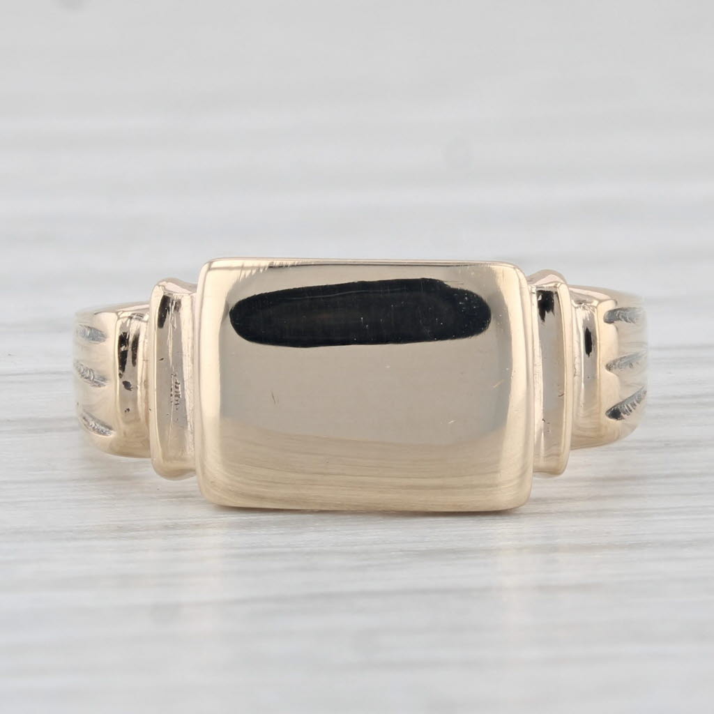 Light Gray Vintage Engravable Signet Ring 10k Yellow Gold Size 4.5