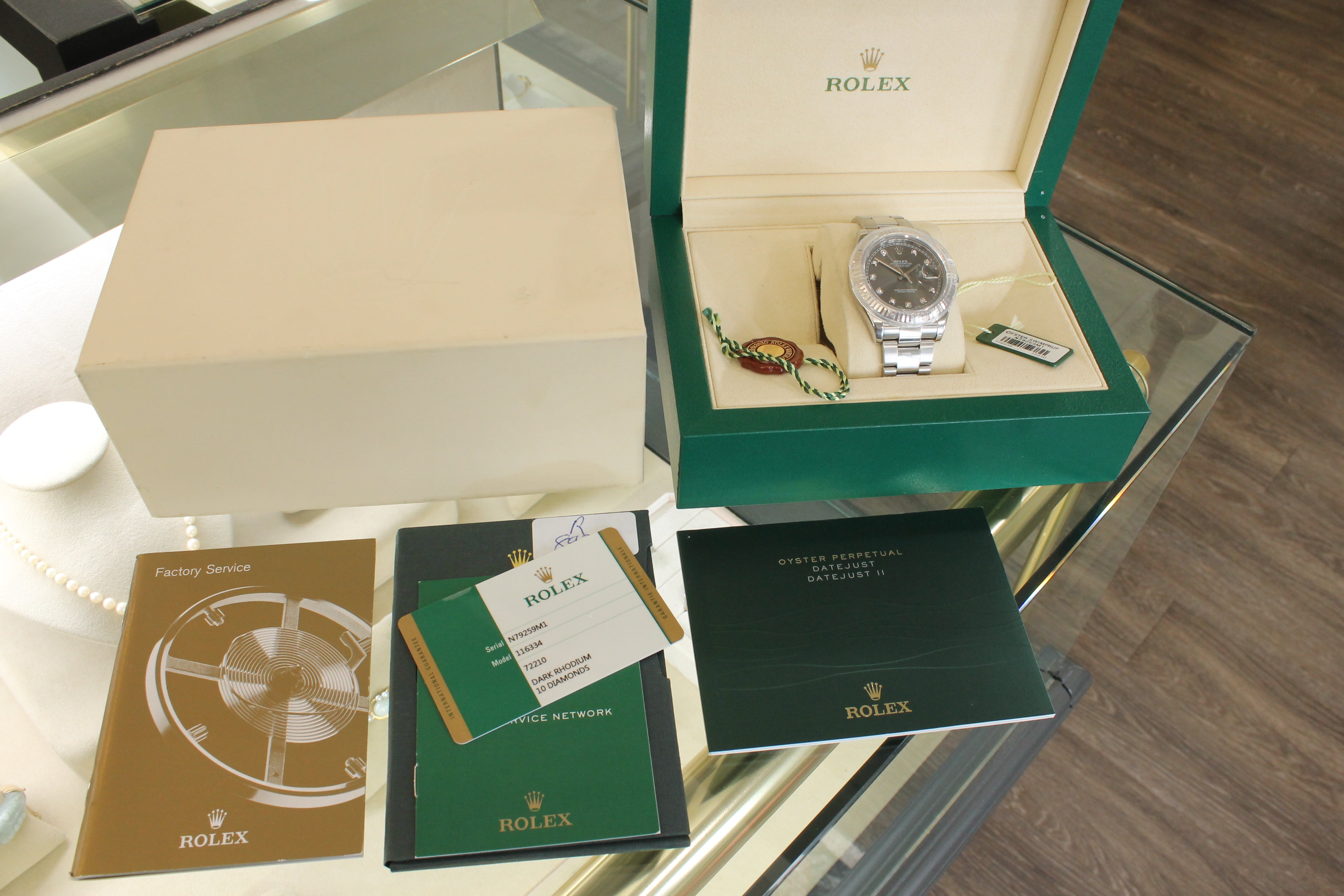 2014 Rolex Datejust 41 116334 Mens Watch w Box Card Rhodium 10 Diamond Oyster
