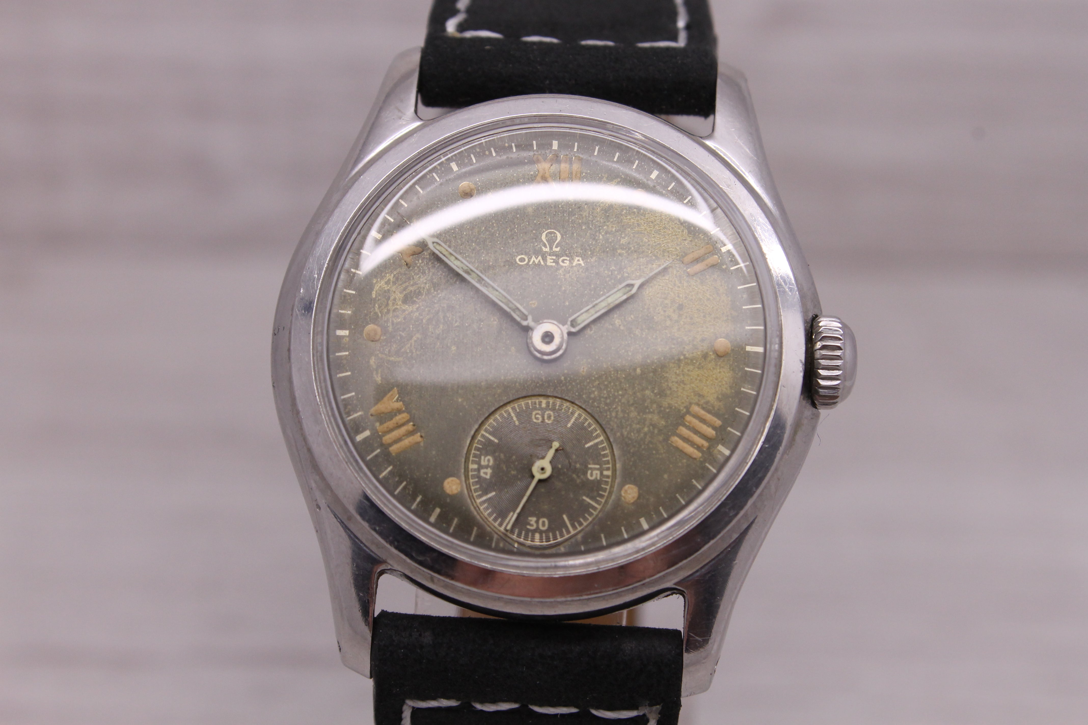 Dark Gray Vintage c.1944 Omega 32.5mm Mens Steel Manual Watch cal.26.5 ORIGINAL Dial