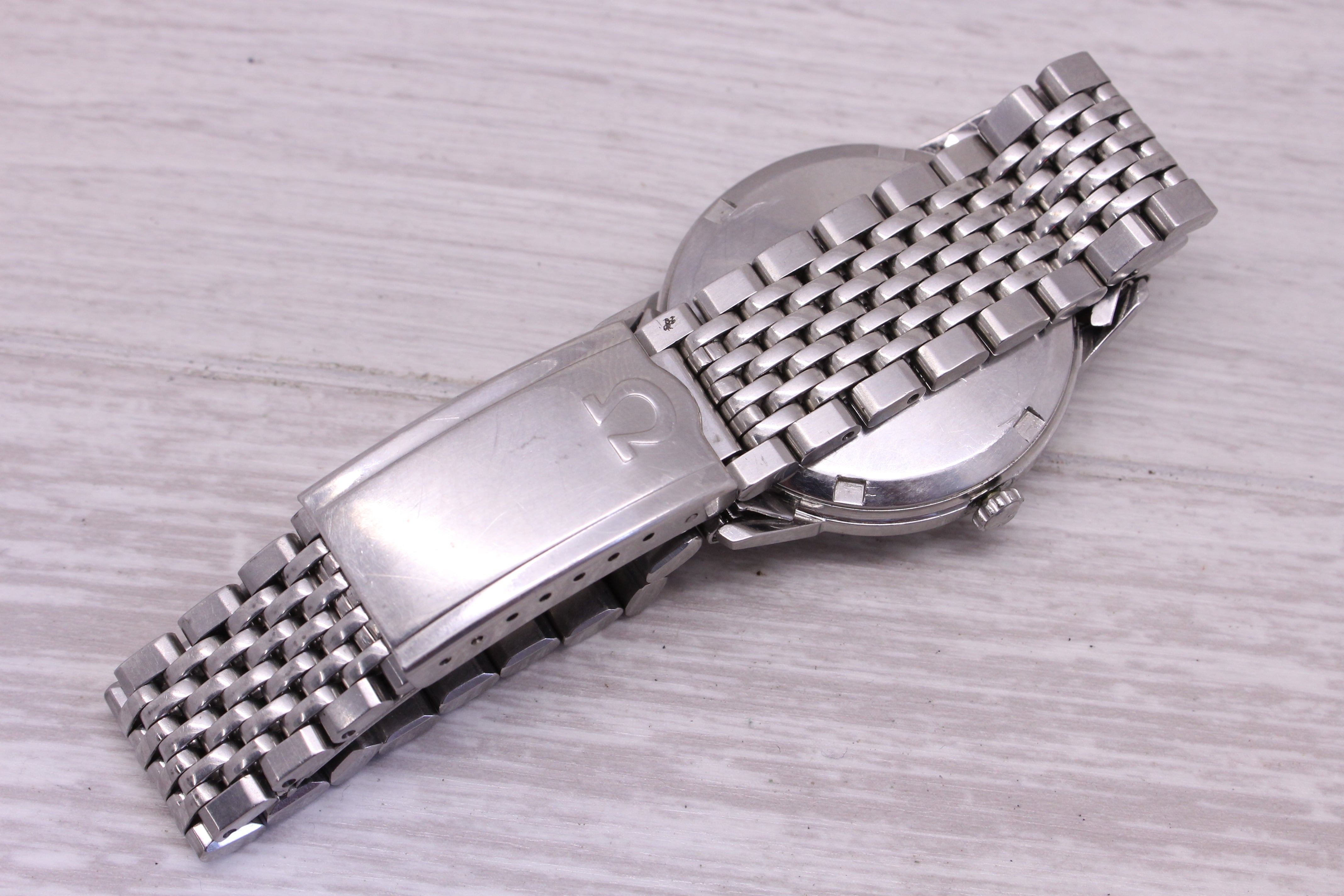 Gray Vintage 1966 Omega Seamaster Men 34mm Steel Automatic Watch 565 Speedy Companion