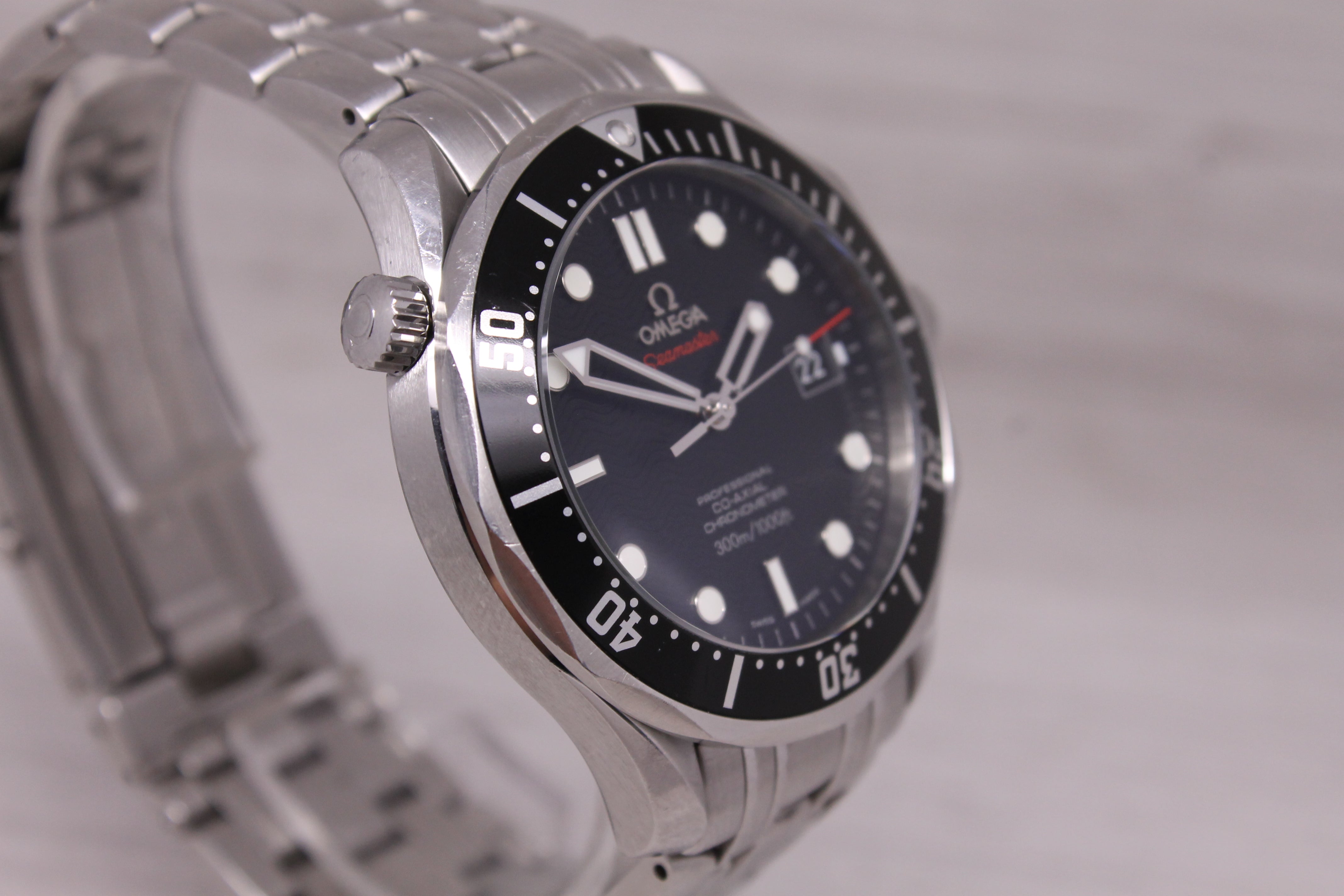 Omega Seamaster Professional 300m 41mm Steel Automatic Divers Watch w Box Cards