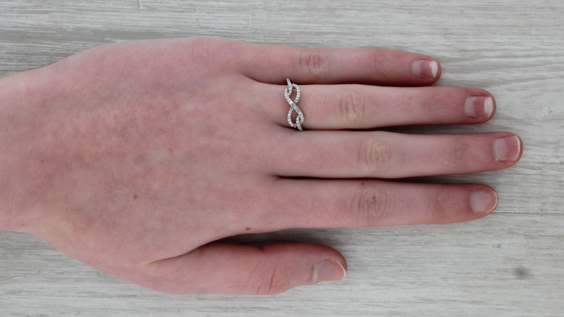 0.20ctw Diamond Infinity Love Knot Ring 10k White Gold Size 5.5 Anniversary