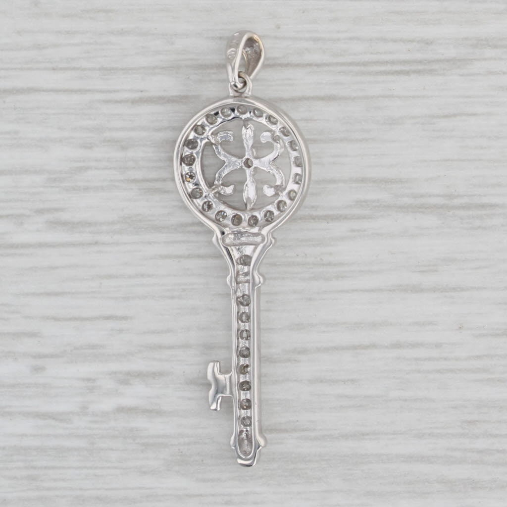 Gray 0.20ctw Diamond Skeleton Key Pendant 10k White Gold