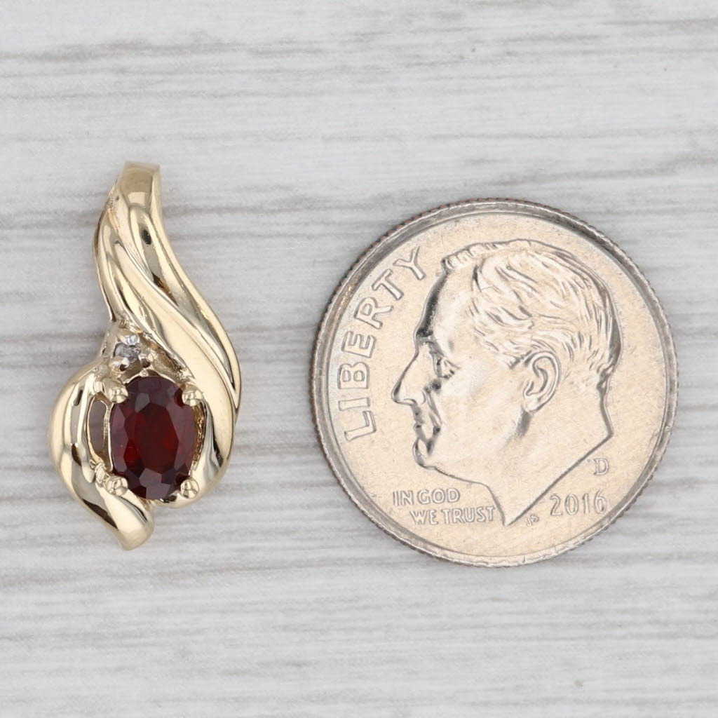 Light Gray 0.50ct Garnet Drop Pendant 10k Yellow Gold Diamond Accent