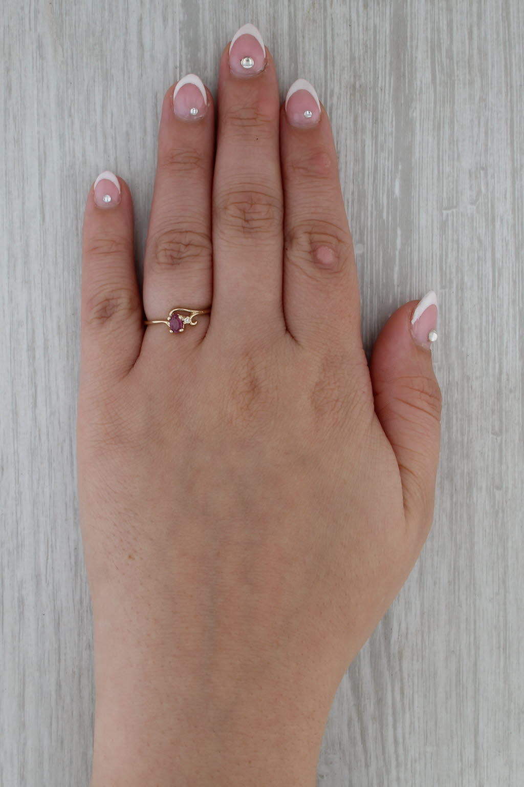 0.23ct Oval Ruby Solitaire Ring 10k Yellow Gold Size 6.25 Bypass
