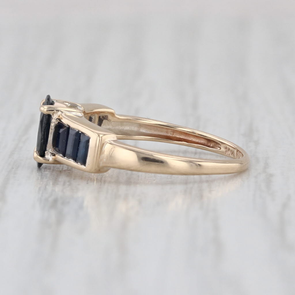 1.10ctw Oval Blue Sapphire Ring 10k Yellow Gold Size 5