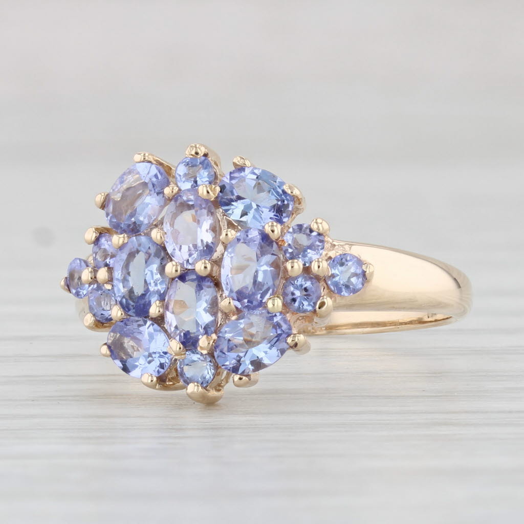 Light Gray 1.88ctw Tanzanite Cluster Ring 10k Yellow Gold Size 8.25