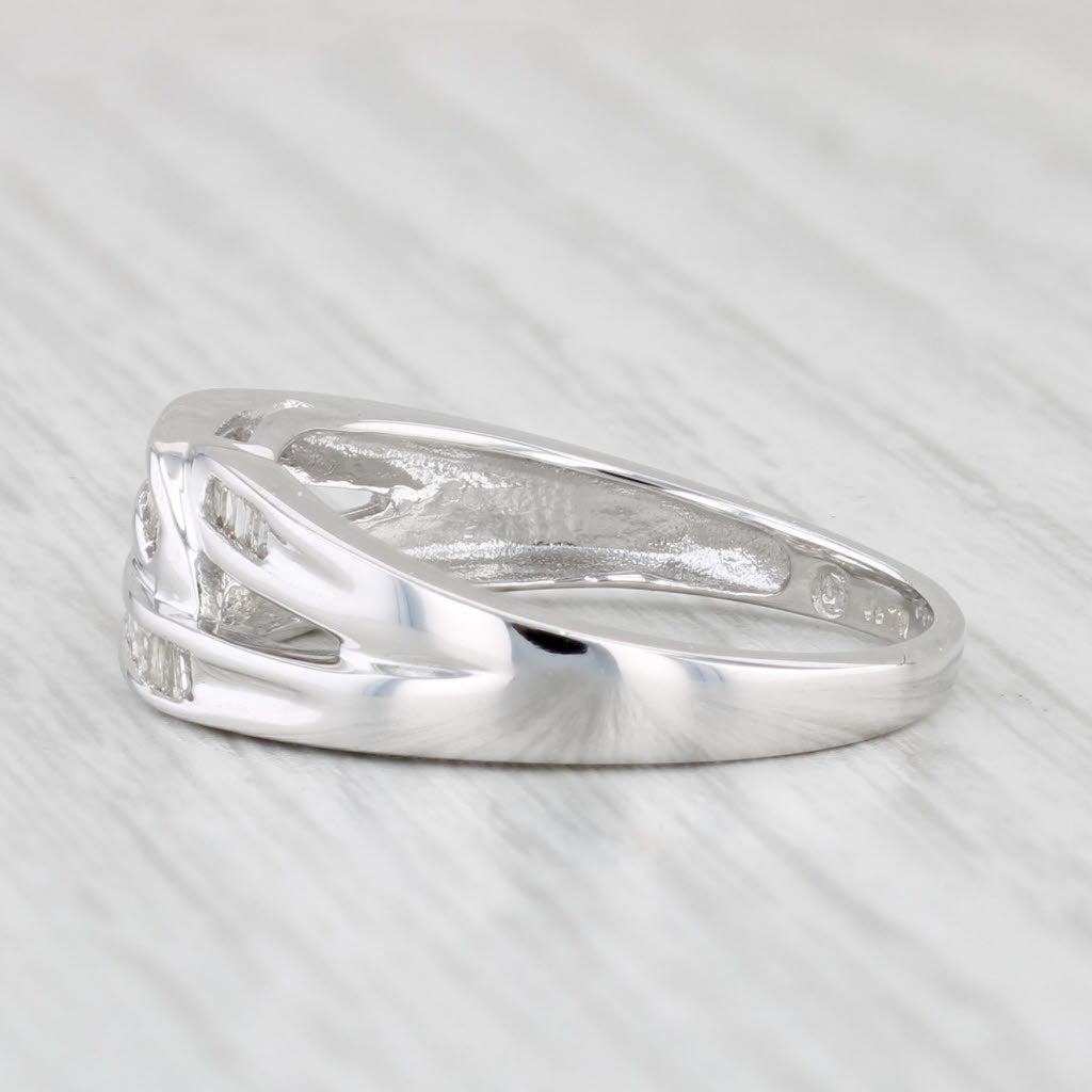 Light Gray 0.25ctw Diamond Knot Ring 10k White Gold Size 7 Wedding Band