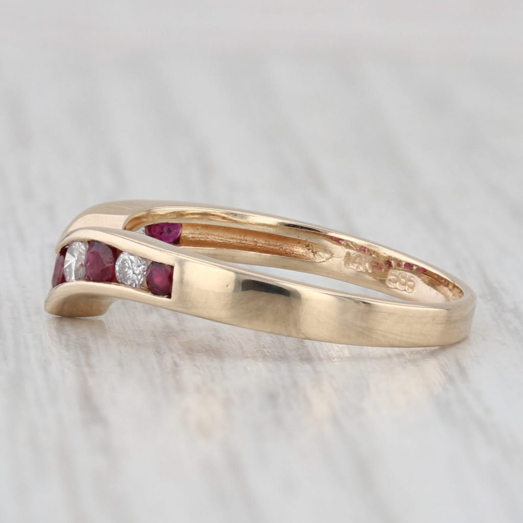 Light Gray 0.50ctw Ruby Diamond Contoured Band 14k Yellow Gold Size 6.75 Stackable Ring