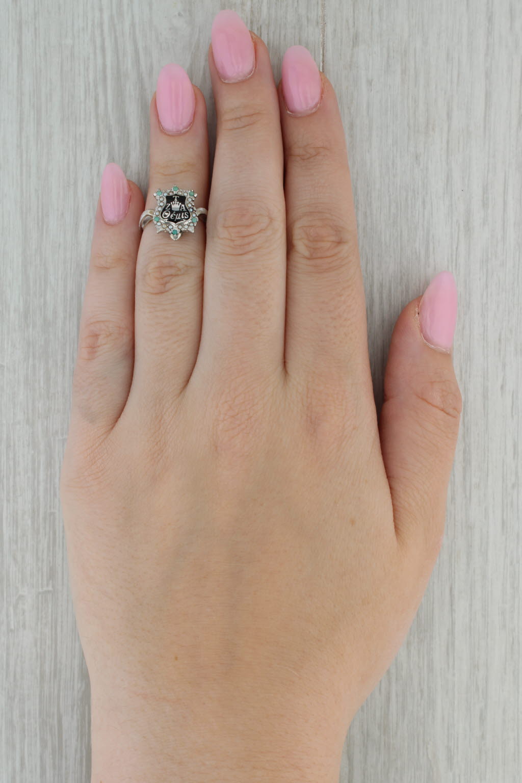 Dark Gray Zeta Tau Alpha Sorority Badge Ring 14k Gold Turquoise Pearl Vintage Size 4.75