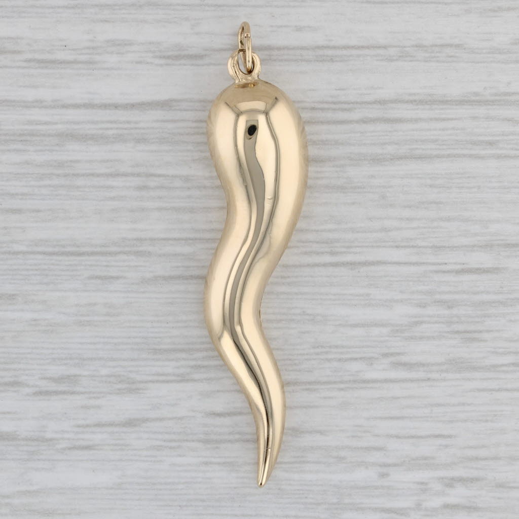 Gray Italian Horn Pendant 14k Yellow Gold Good Luck Talisman Charm