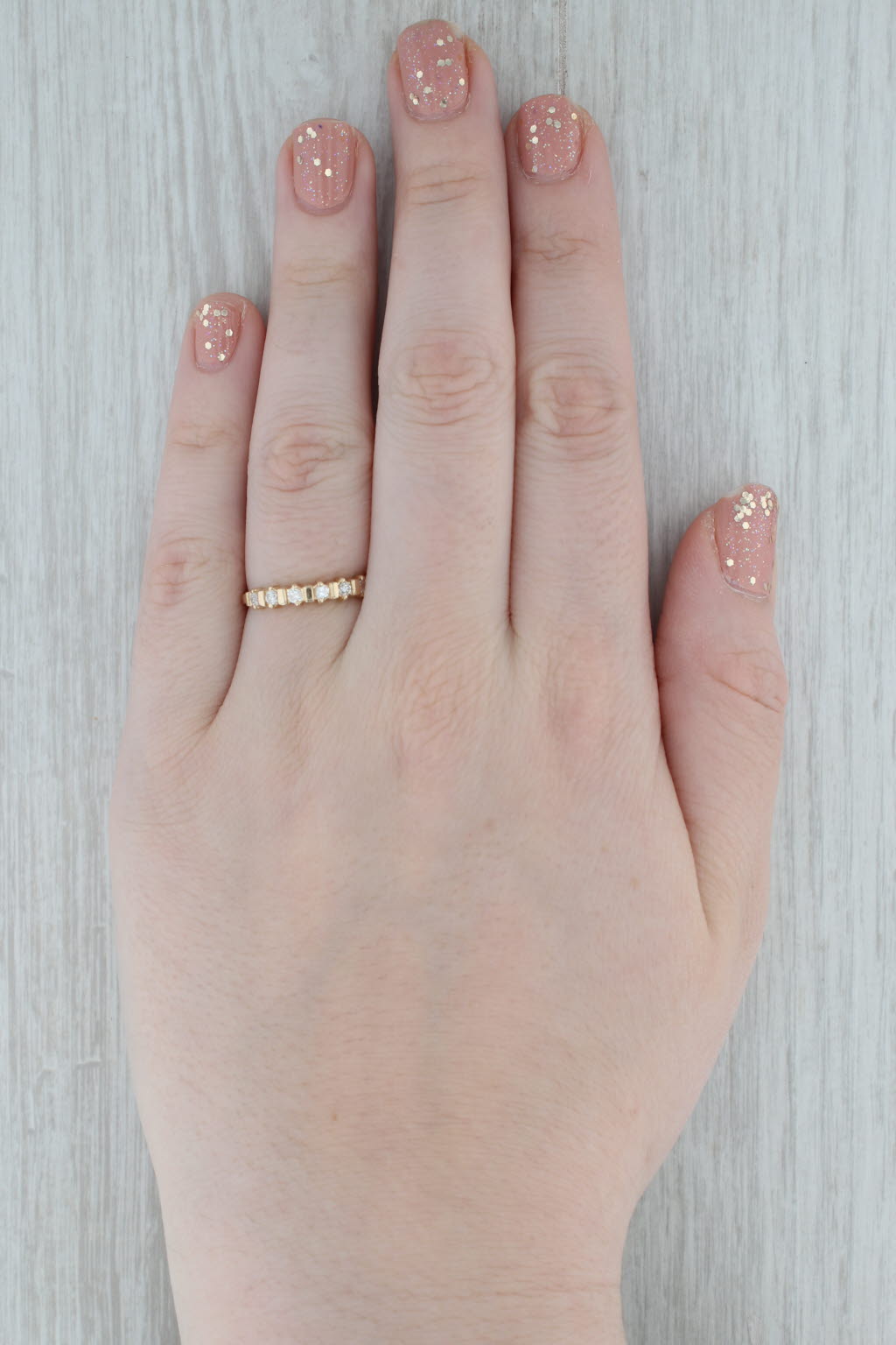 Gray 0.18ctw Diamond Wedding Band 14k Yellow Gold Size 7.5 Anniversary Stackable Ring