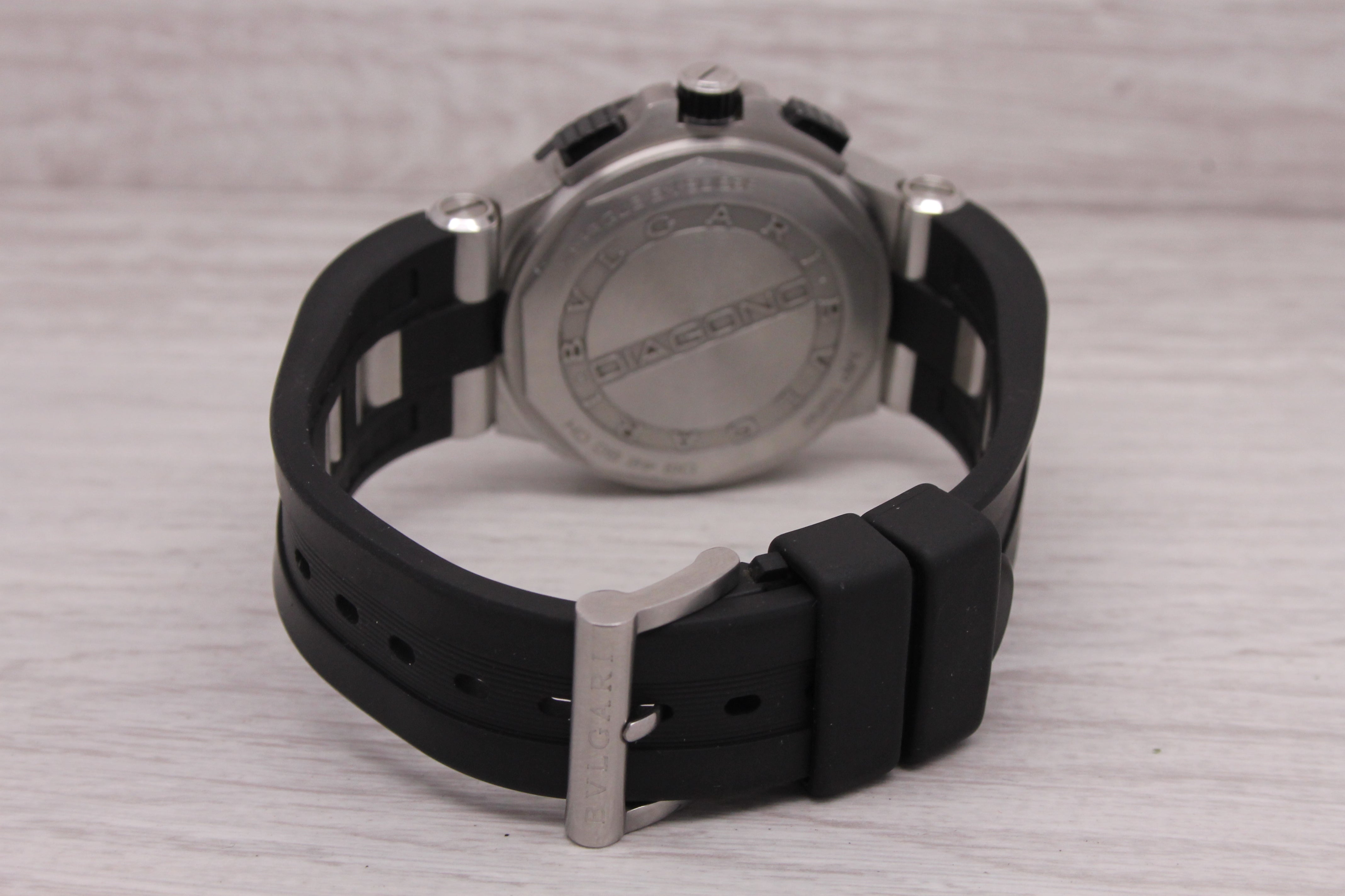 Dark Gray Bvlgari Diagono Mens 42mm Steel Automatic Chronograph Watch Box Card Manuals