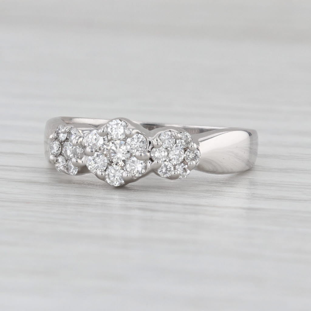 0.55ctw Diamond Cluster Ring 14k White Gold Size 7.25 Engagement