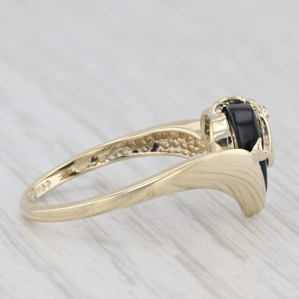 Light Gray Diamond Accented Onyx Mom Heart Ring 10k Yellow Gold Size 6.5