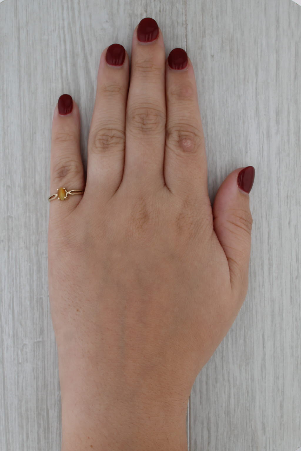 Tiger's Eye Cat's Eye Solitaire Ring 10k Yellow Gold Oval Cabochon Size 5.75