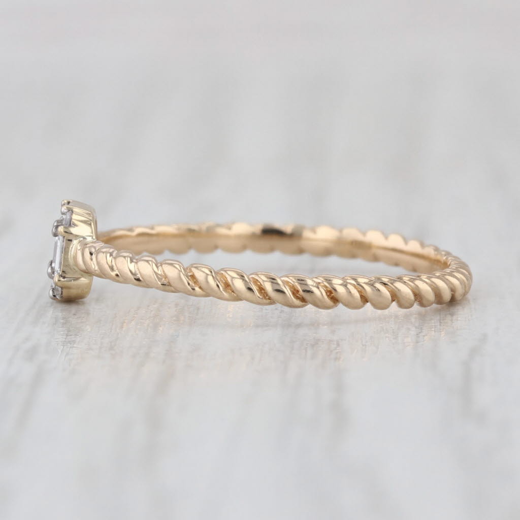 0.10ctw Diamond Ring 14k Yellow Gold Size 7.25 Promise