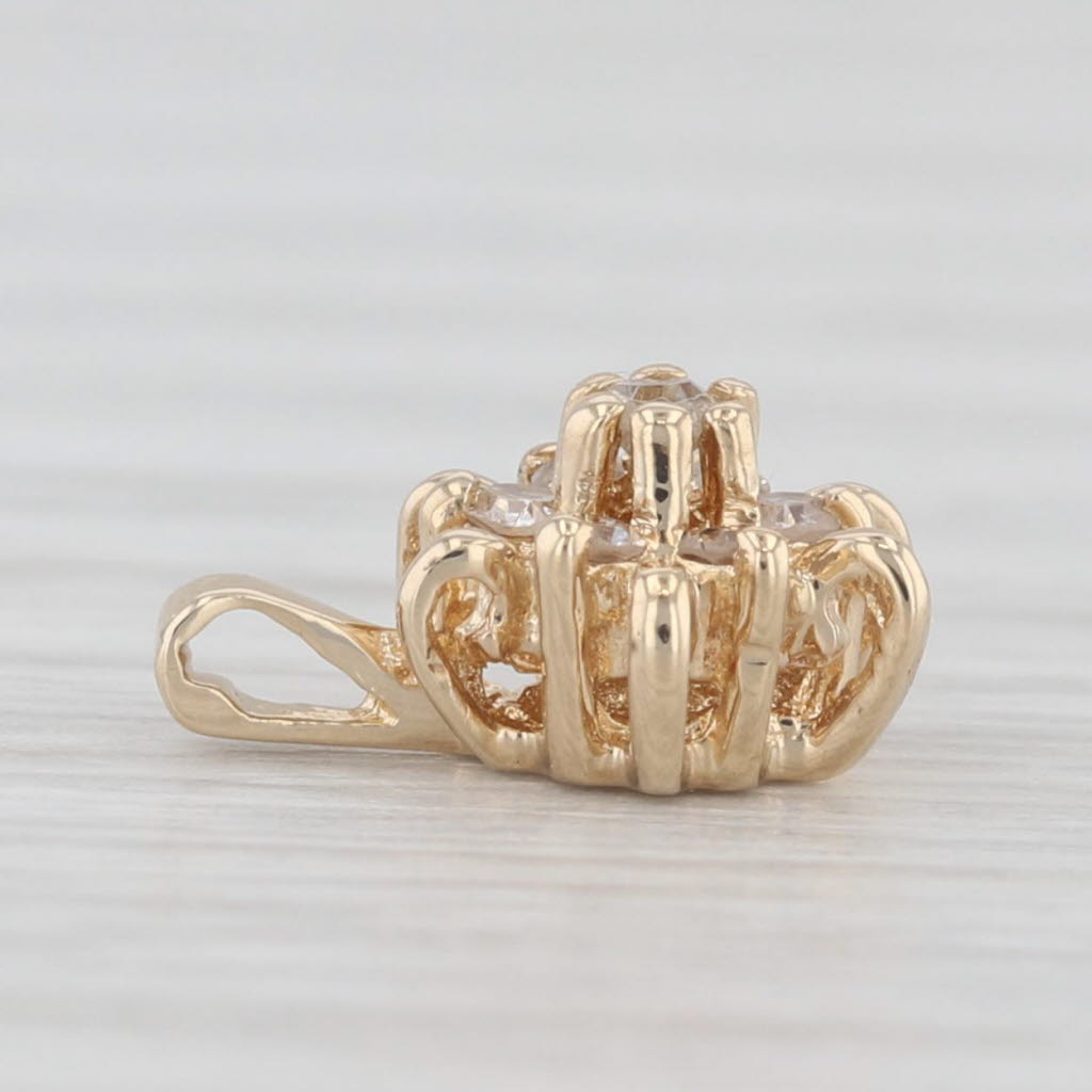 Light Gray Small Diamond Flower Pendant 14k Yellow Gold