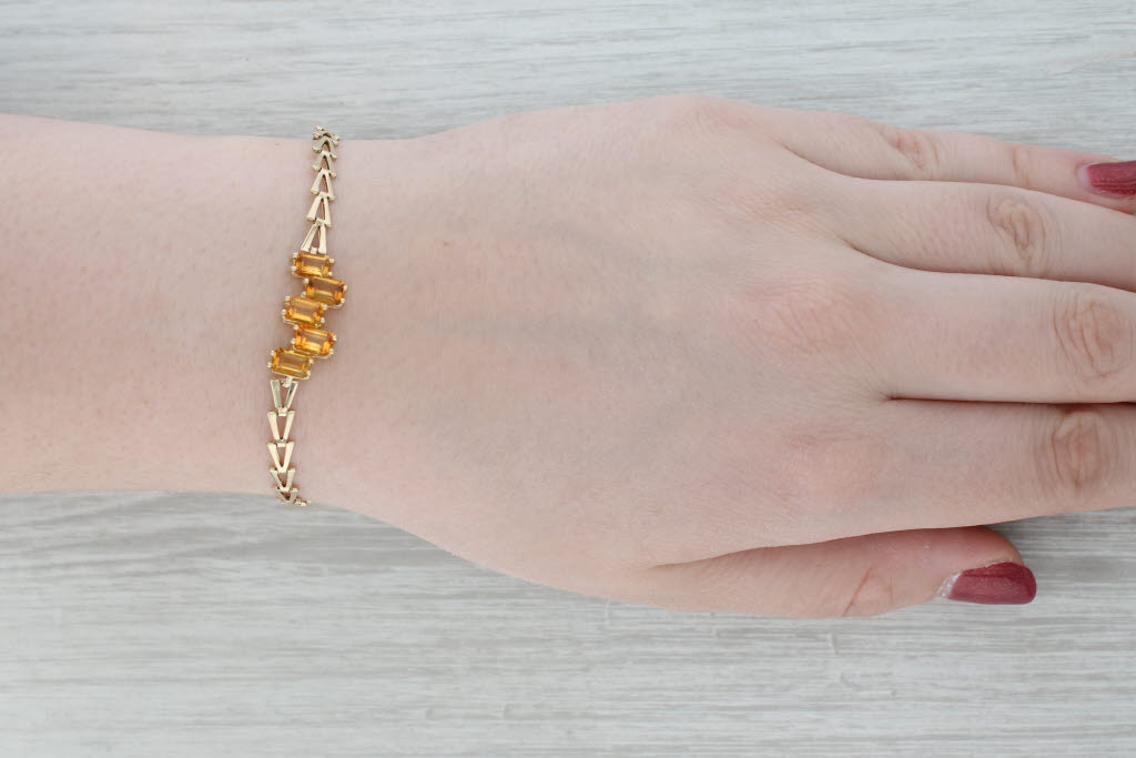 Gray Vintage 3ctw Citrine V Chain Bracelet 14k Yellow Gold 6.75"
