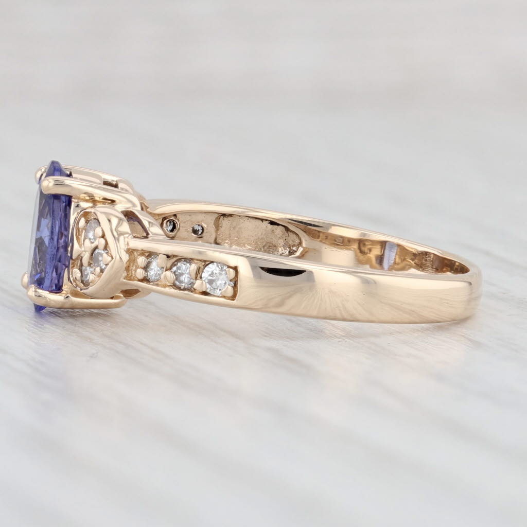 Light Gray 1.40ctw Oval Tanzanite Diamond Heart Ring 14k Yellow Gold Size 7.5