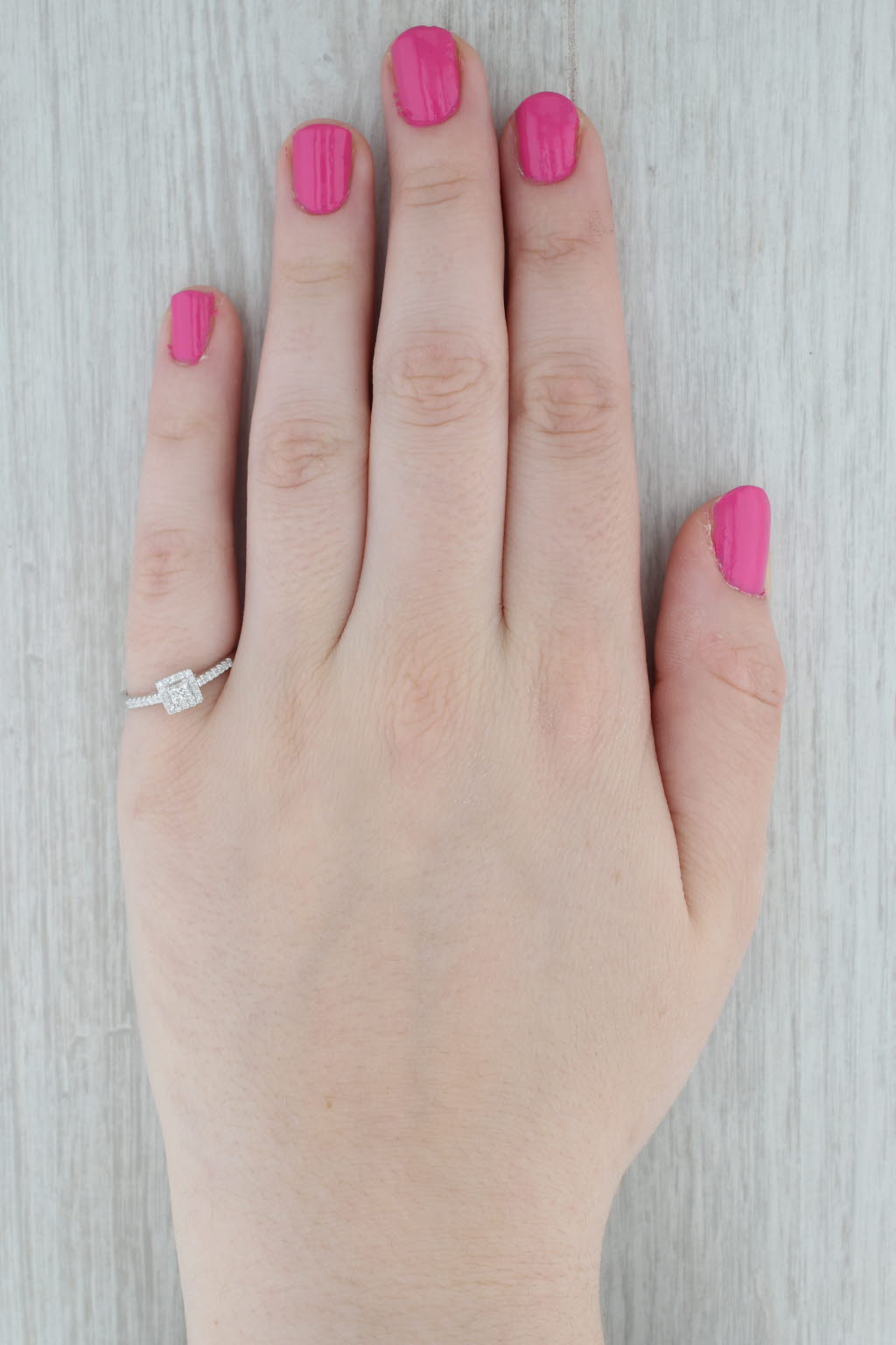 Gray 0.26ctw Princess Diamond Halo Engagement Ring 14k White Gold Size 7 Cathedral