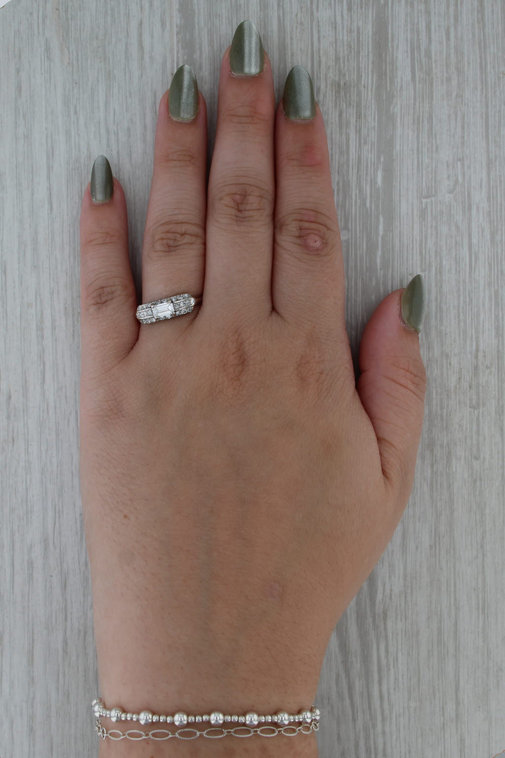 Vintage 0.62ctw Diamond Engagement Ring 14k White Gold Size 9.5 Stackable