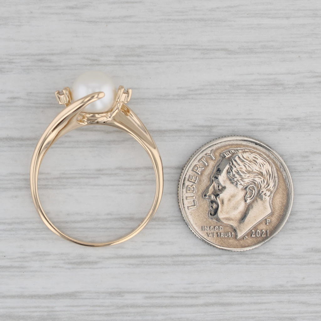 Gray 0.20ctw Cultured Pearl and Diamond 14K Yellow Gold Ring