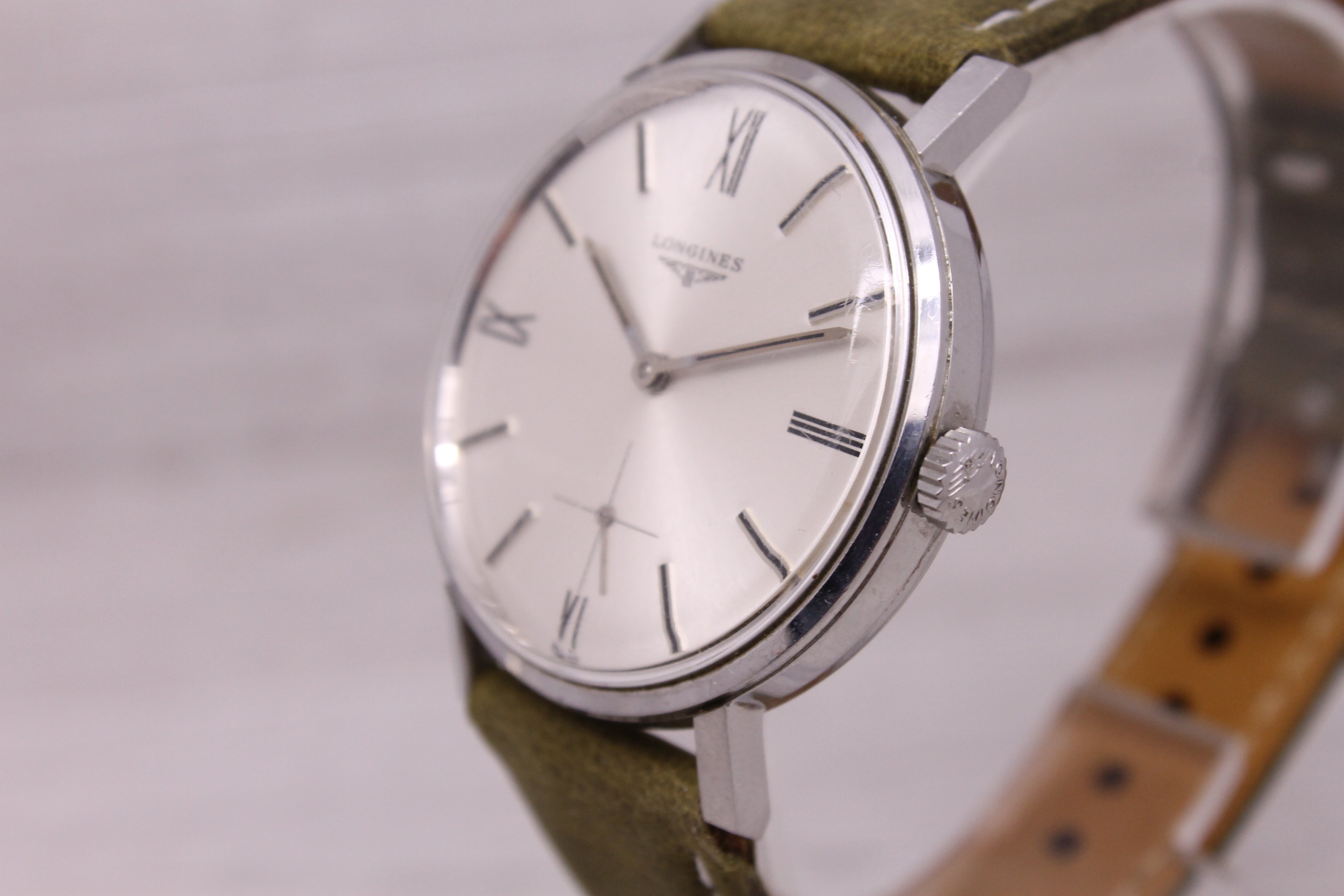 Gray Vintage c.1967 Longines 35mm Stainless Steel Manual Mens Watch ORIGINAL Dial 302