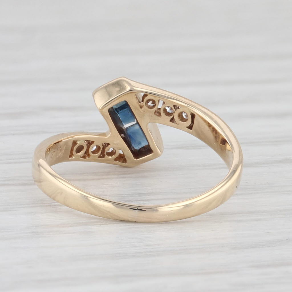 Light Gray 0.35ctw Blue Sapphire Diamond Bypass Ring 14k Yellow Gold Small Size 2.25