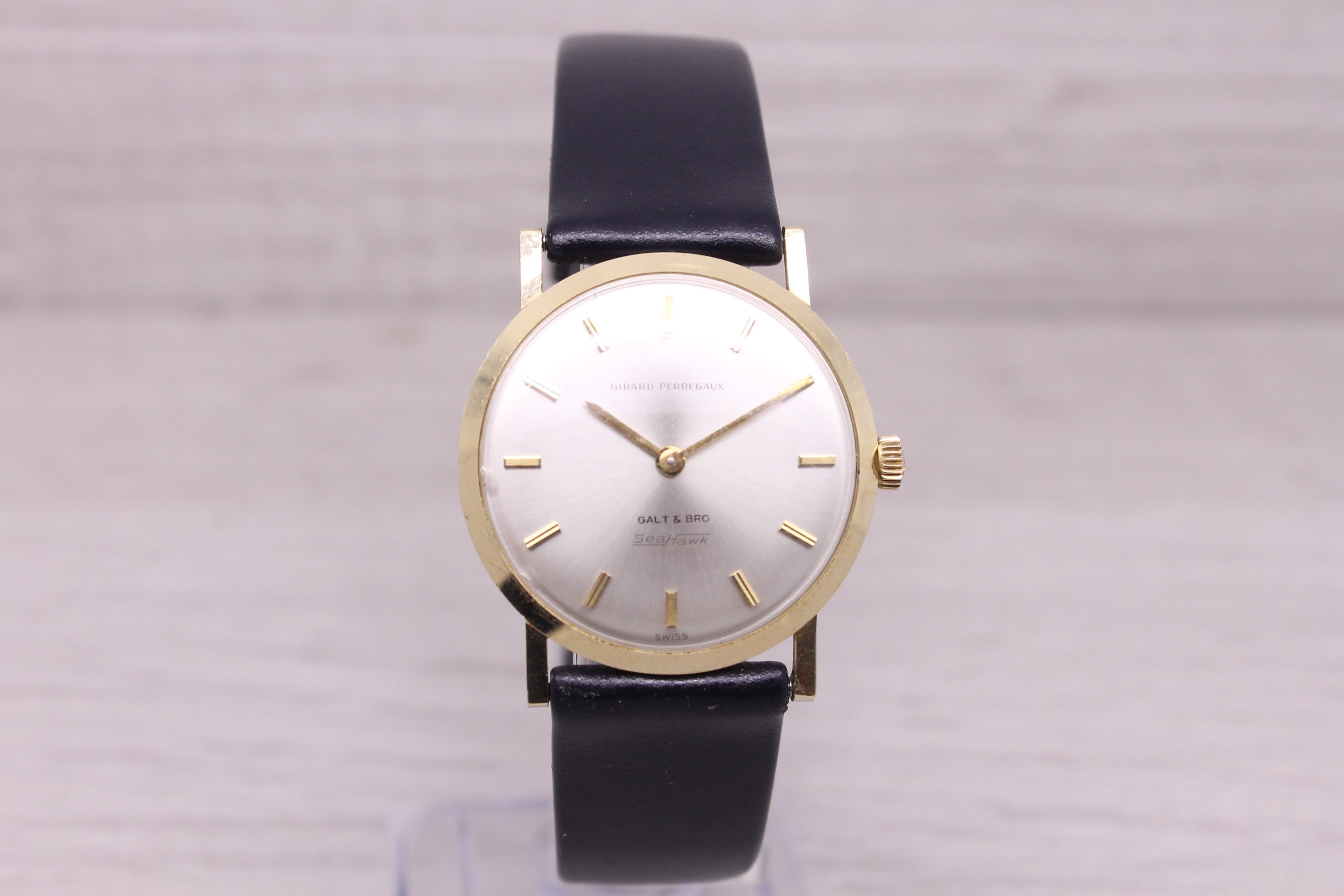 Gray Vintage Girard Perregaux Seahawk 14k Solid Gold 30.5mm Watch Galt Bro - ORIGINAL