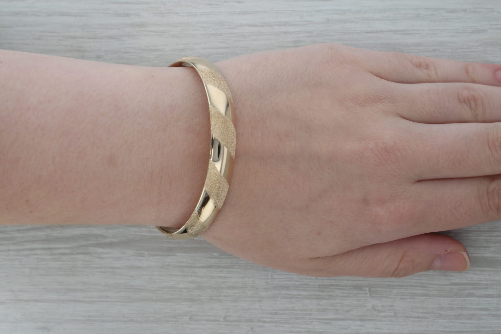 Rosy Brown Hinged Oval Bangle Bracelet 14k Yellow Gold Brushed Polished 7.75"