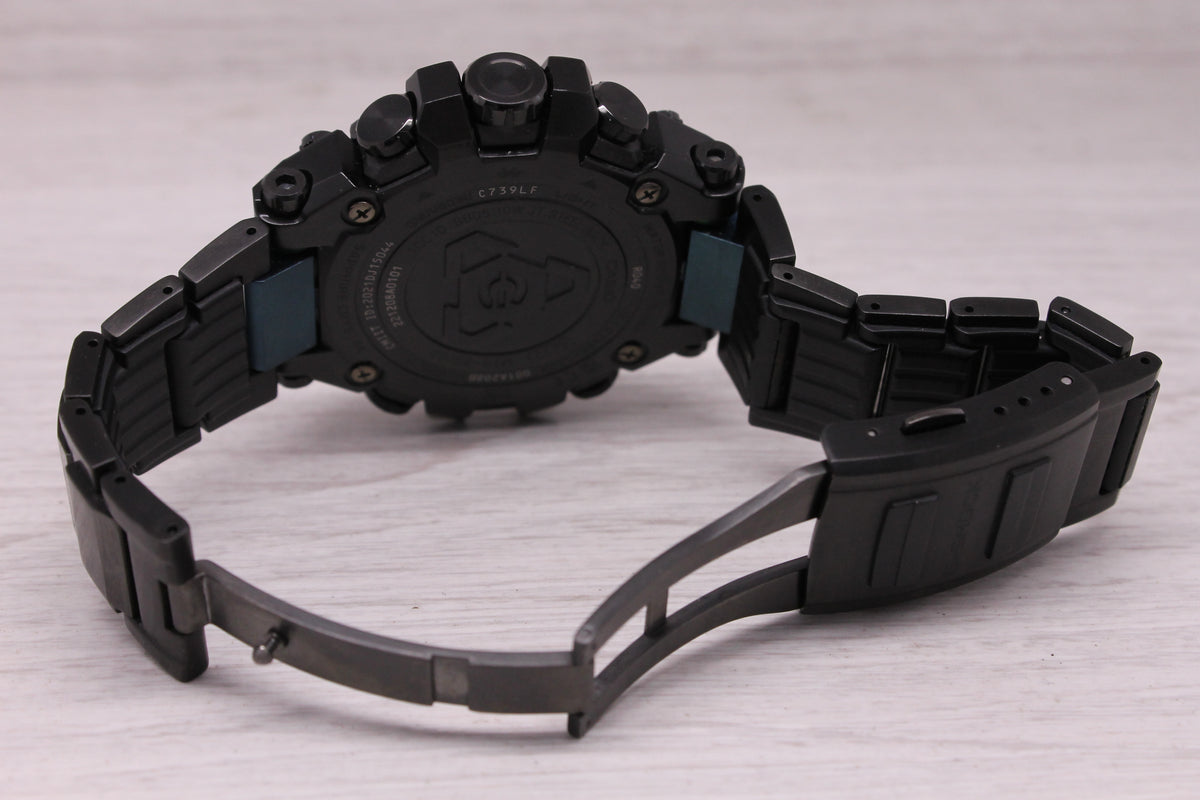 Casio MTG B3000BD-1A2JF Chronograph 44mm Watch Steel Radio Solar Bluetooth
