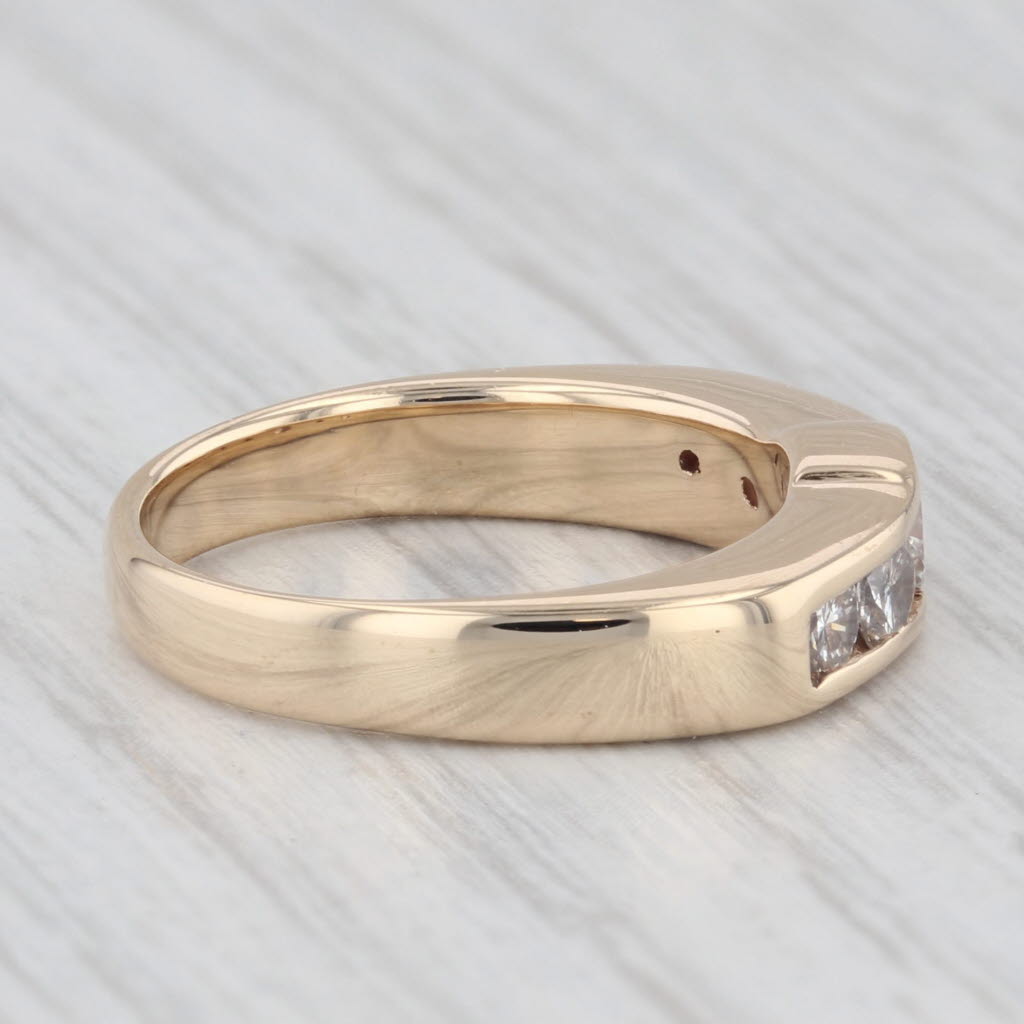 Light Gray 0.61ctw Diamond 5-Stone Band 14K Yellow Gold Size 4.75 Ring Engagement Wedding