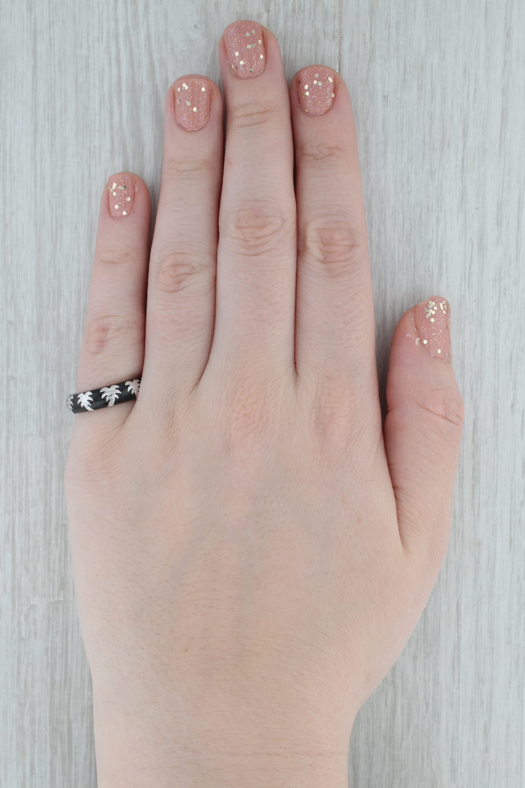 Hidalgo Palm Tree Stackable Ring 18k White Gold Black Enamel Band