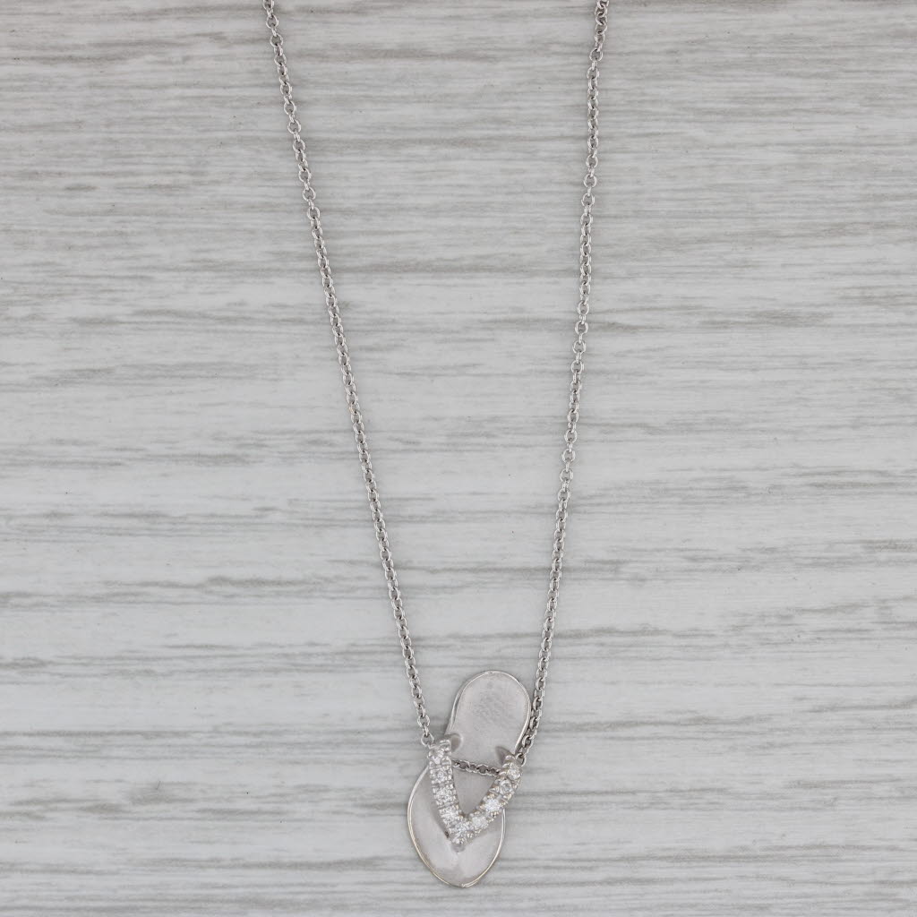Gray Na Hoku 0.10ctw Diamond Flip Flop Pendant Necklace 19.5" Adjustable 14k Gold