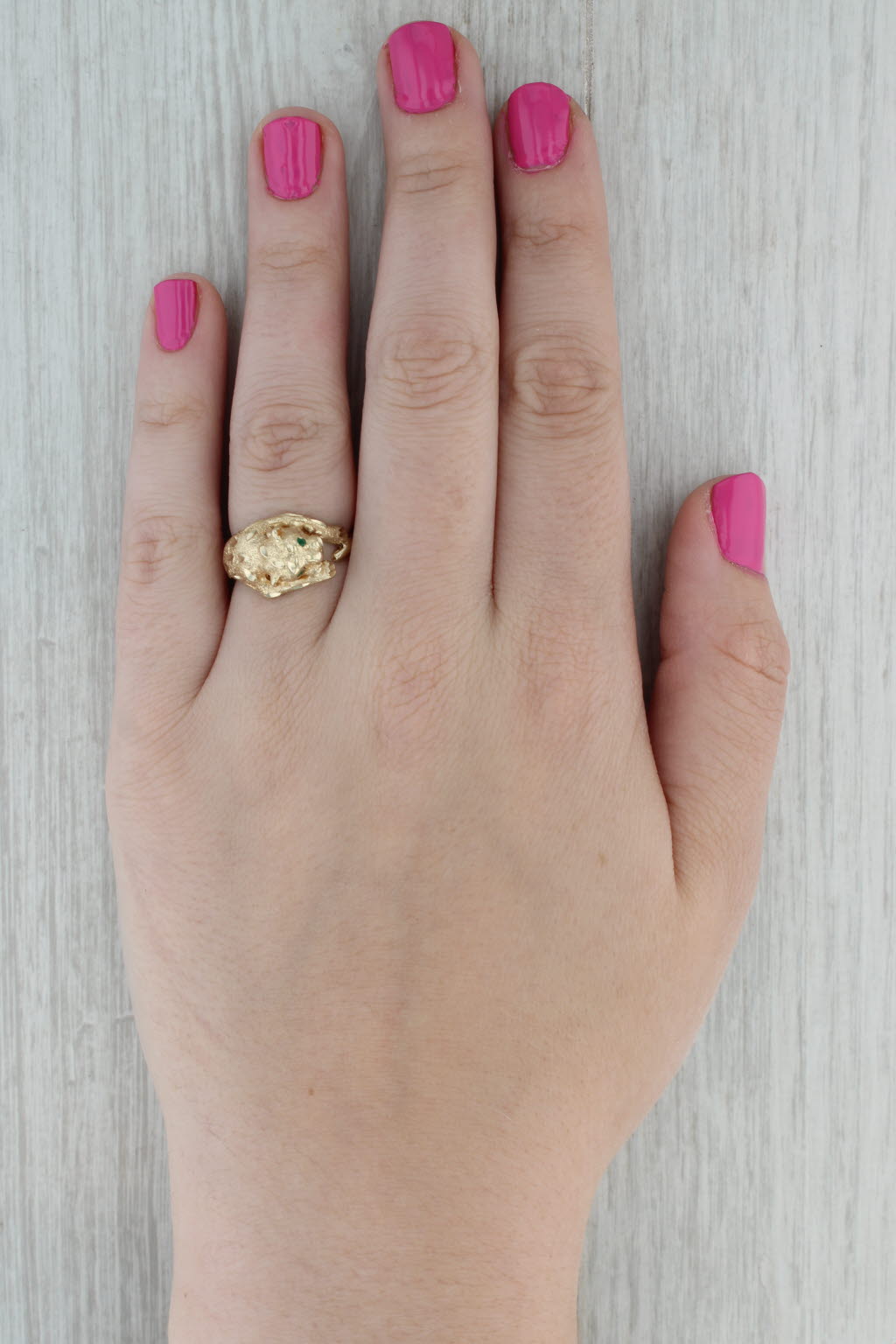 Dark Gray Emerald Eyed Panther Ring 10k Yellow Gold Size 7 Statement