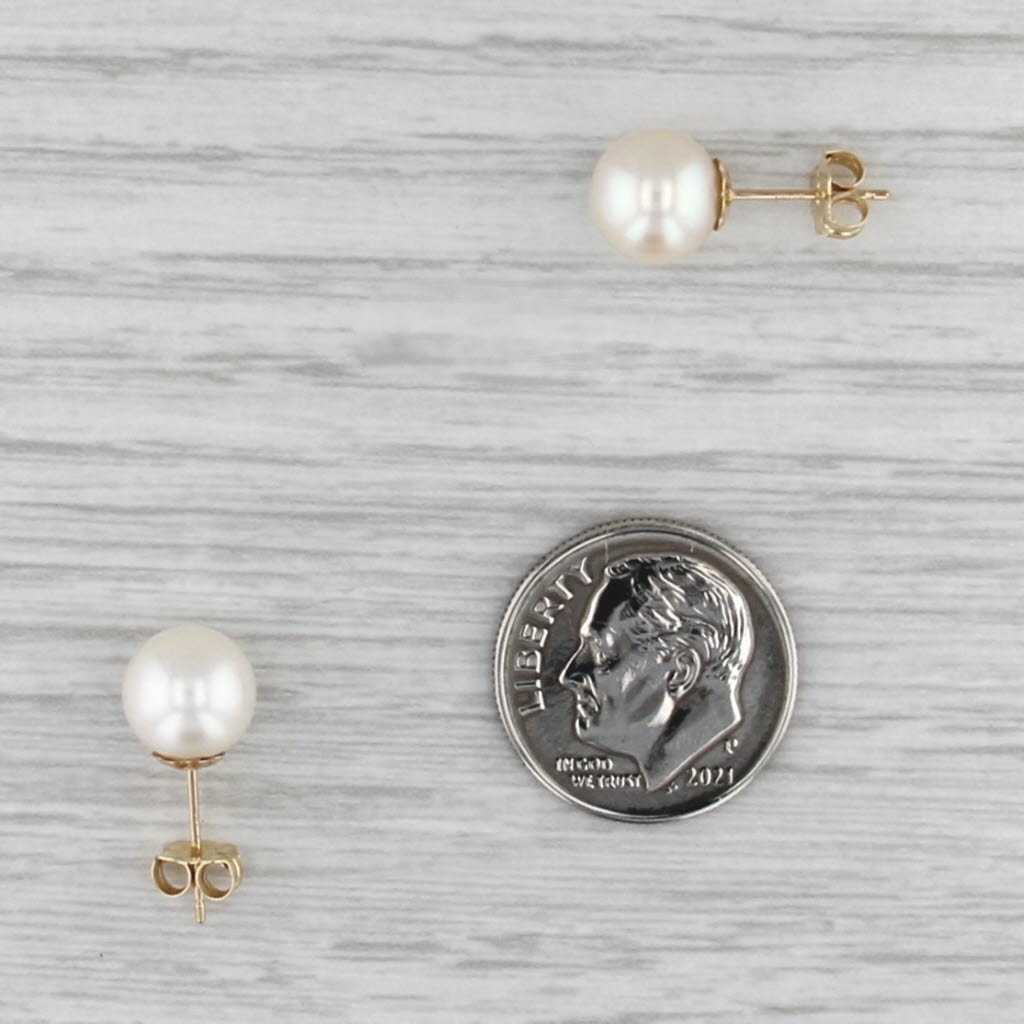7.8mm Cultured Pearl Round Stud Earrings 18k Yellow Gold