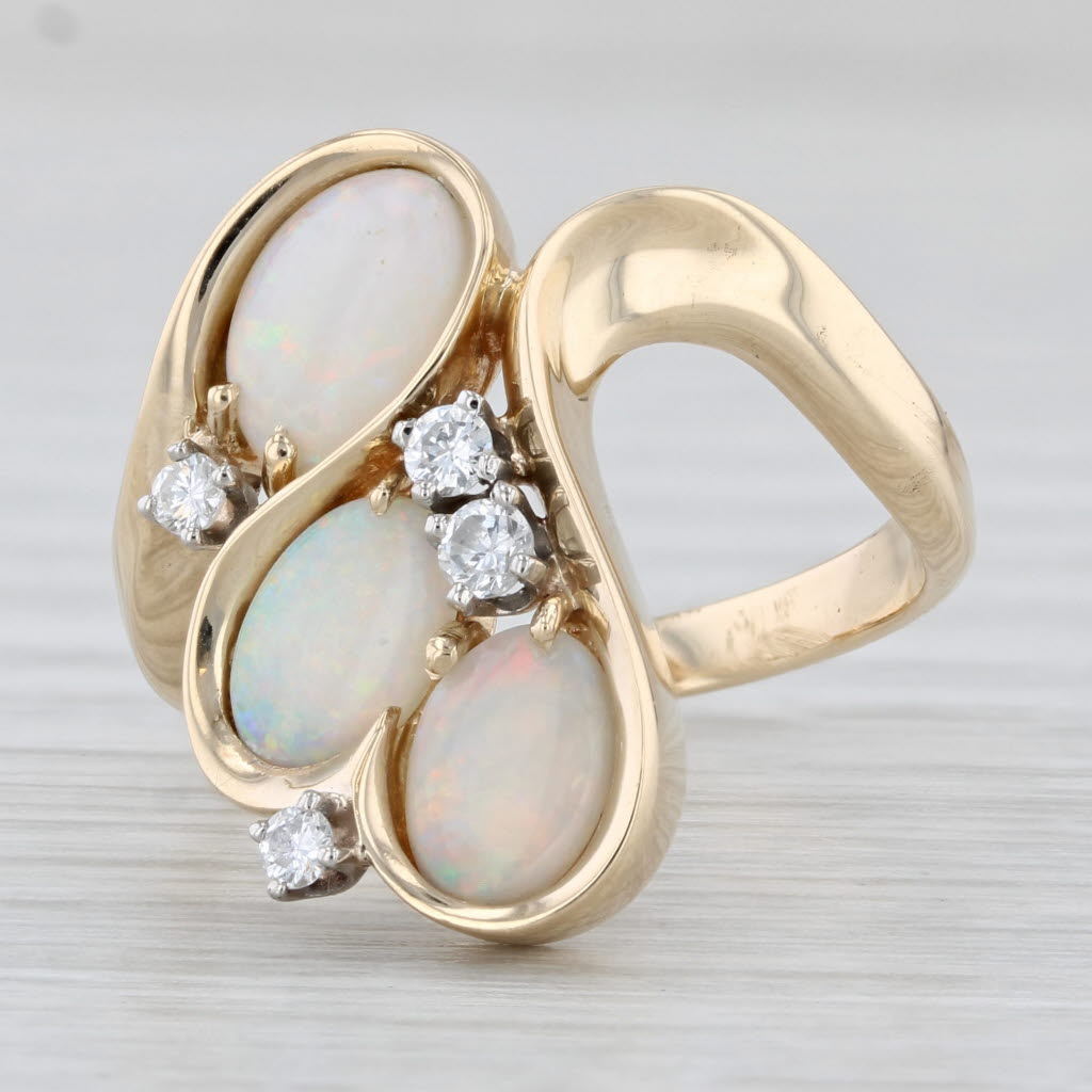 Light Gray 0.15ctw Diamond 3-Stone Opal Ring 14k Yellow Gold Size 6.75 Cocktail