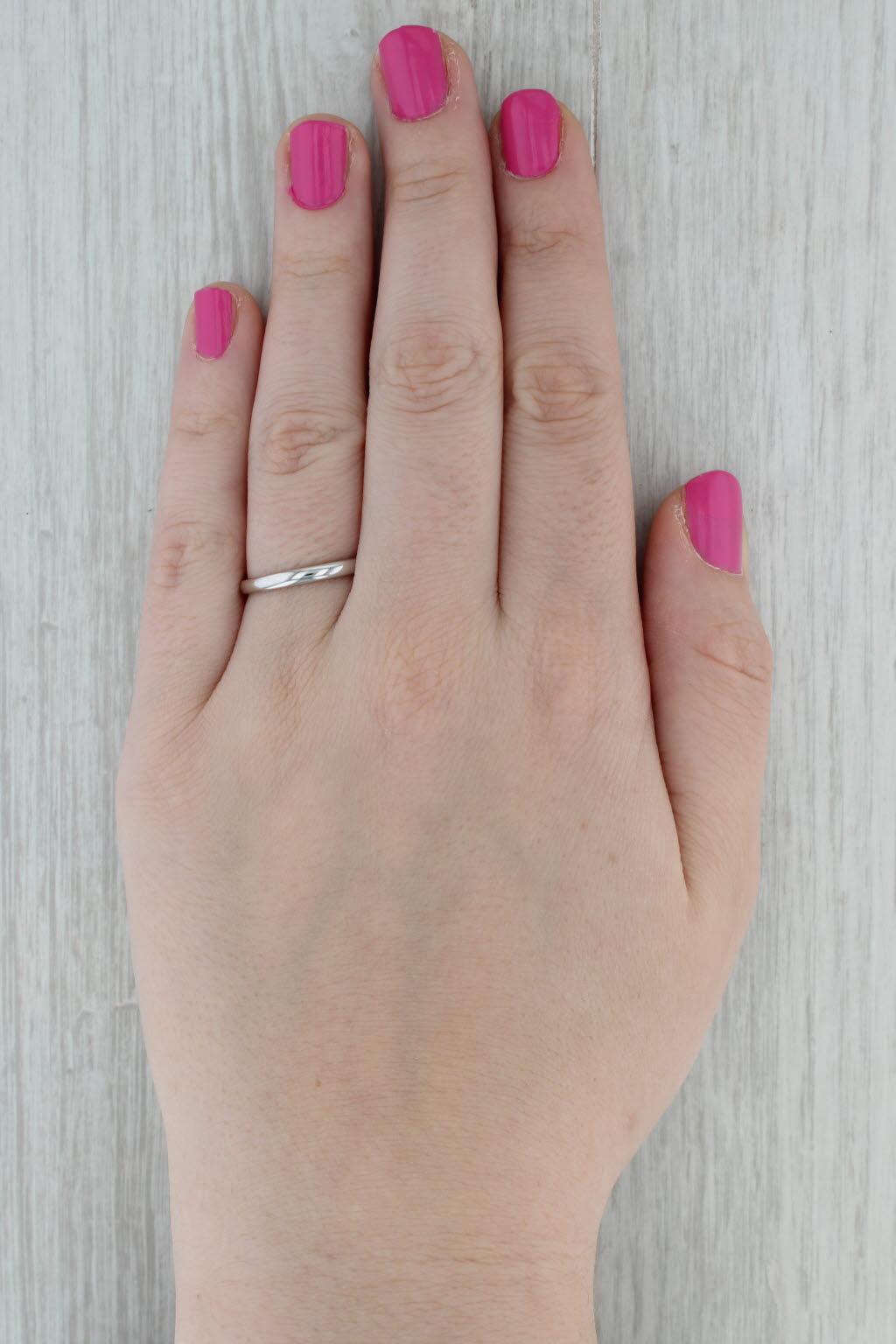Dark Gray Classic White Gold Wedding Band 14k Size 8.25 Stackable Ring