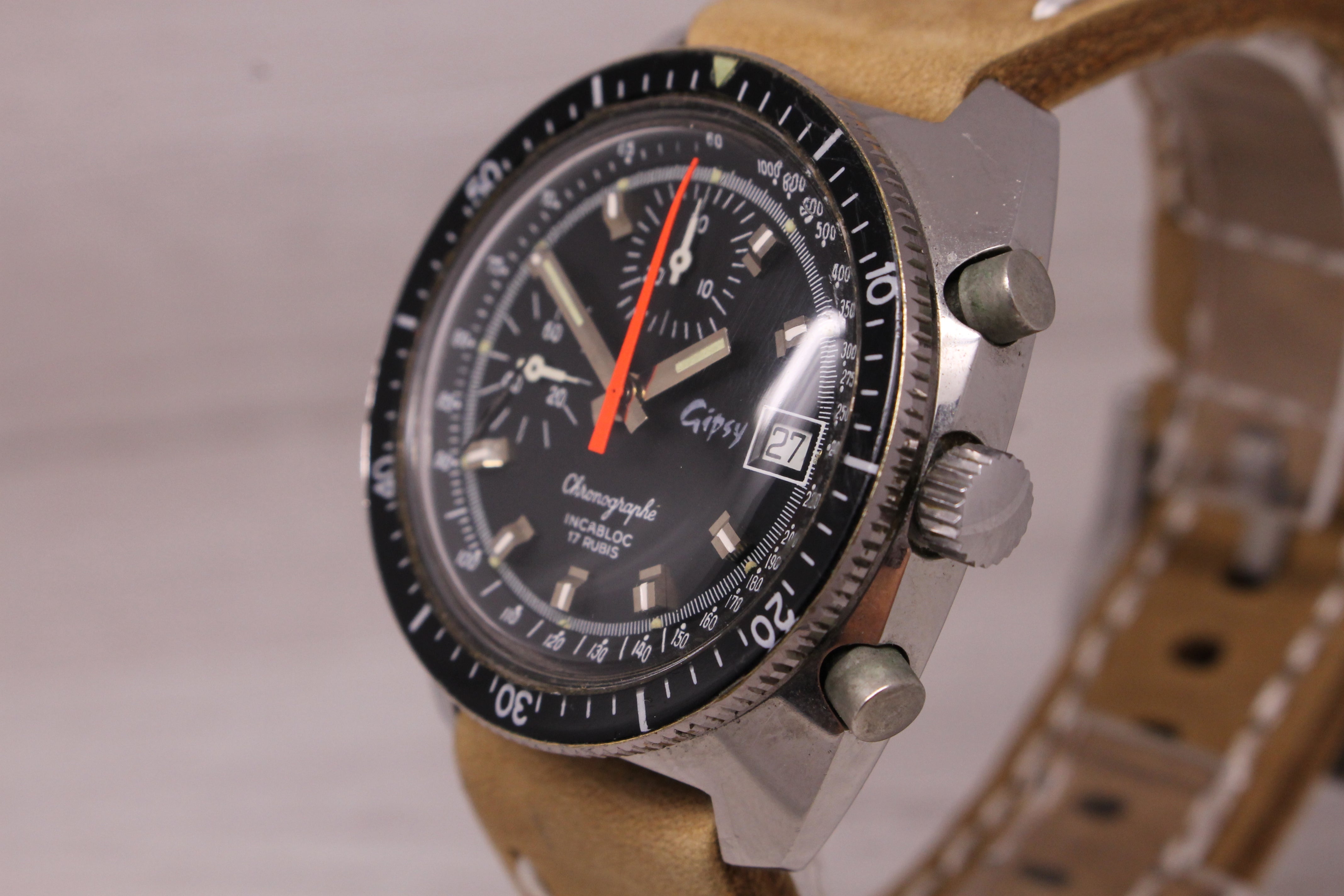 Rosy Brown Vintage 1980's Gipsy Mens 40mm Stainless Steel Chronograph Watch Valjoux 7765