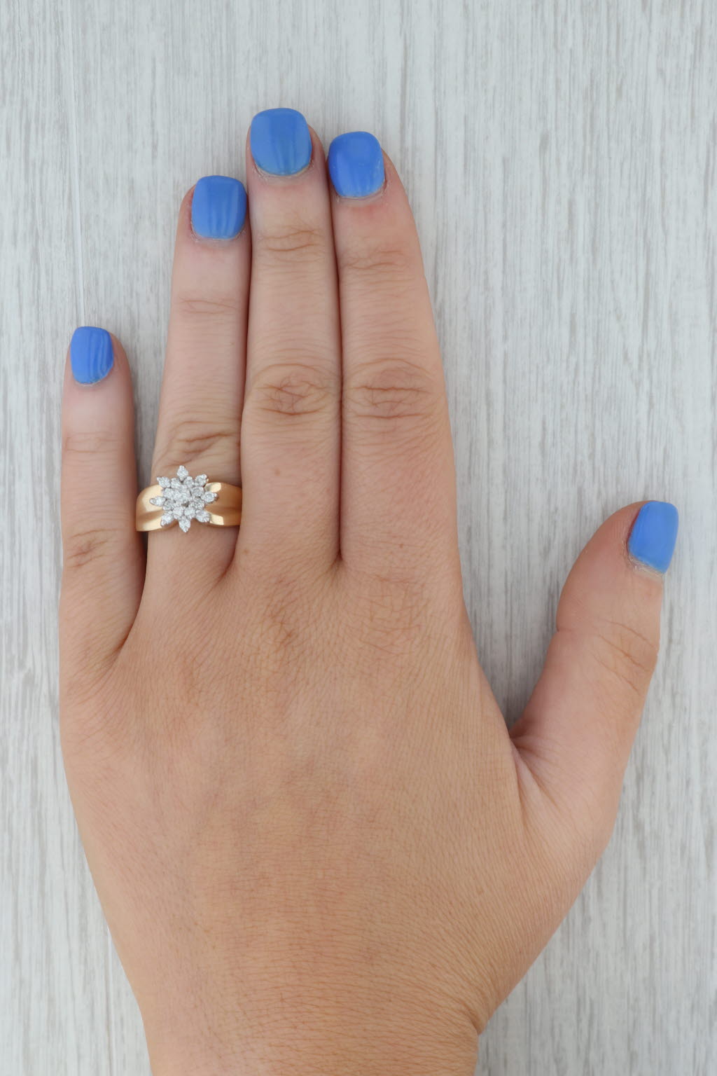 Dark Gray 0.47ctw Diamond Flower Cluster Engagement Ring 14k Yellow Gold Size 6.25