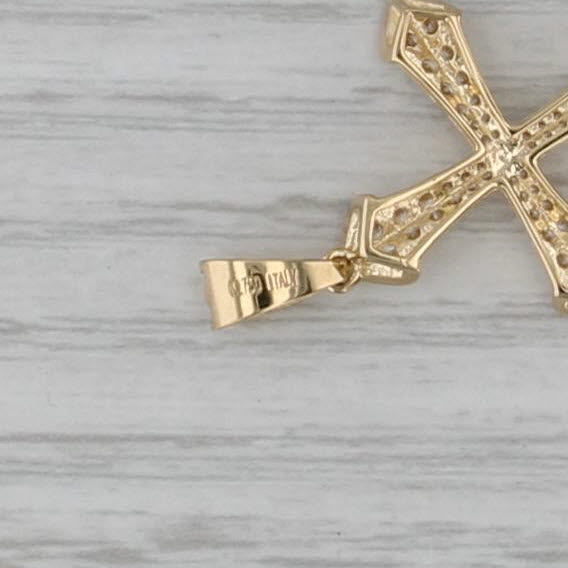 0.40ctw Cubic Zirconia Tapering Cross Pendant 18k Yellow Gold
