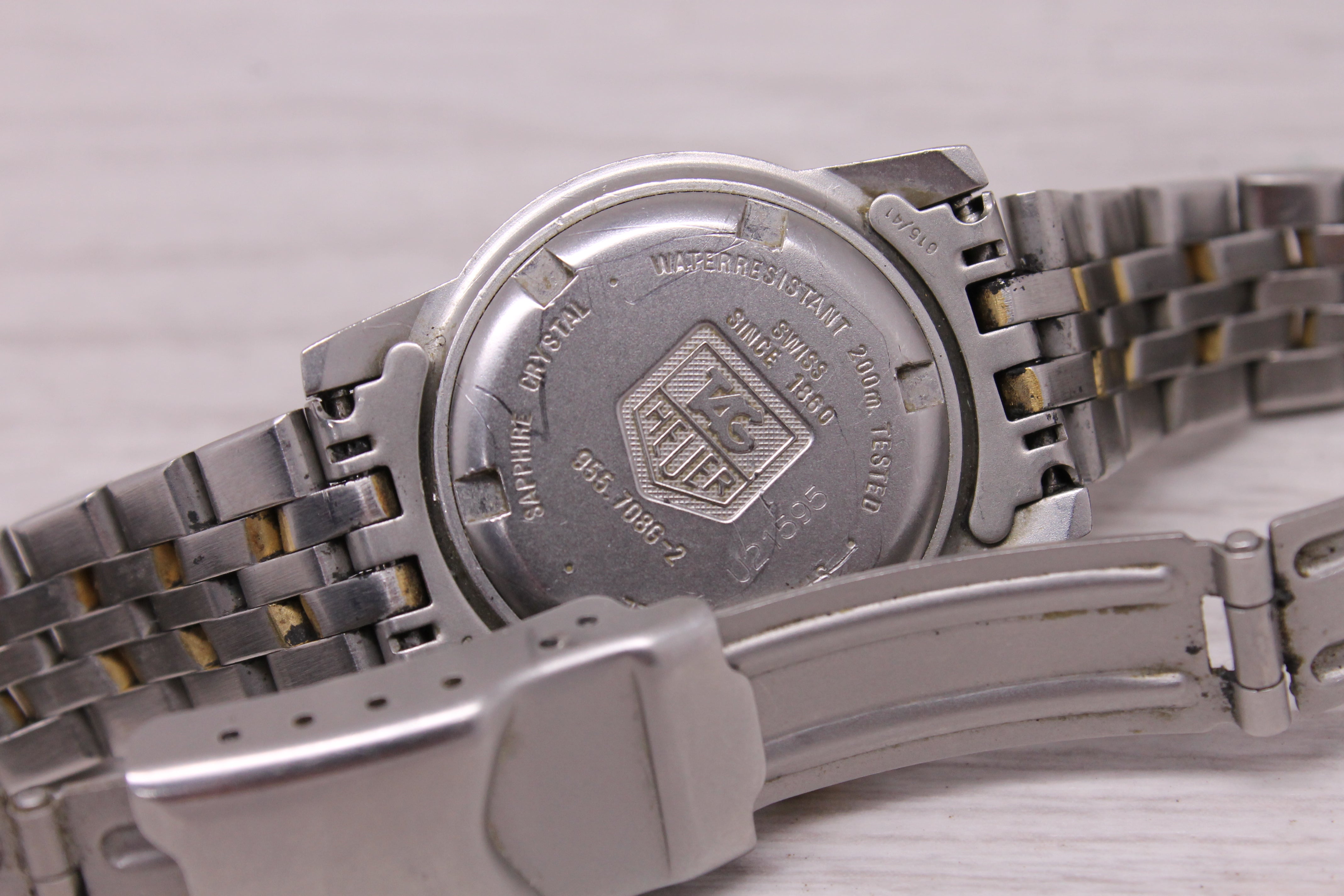 Tag Heuer Ladies Professional 28mm Steel Quartz Watch 955.708G Swiss Date