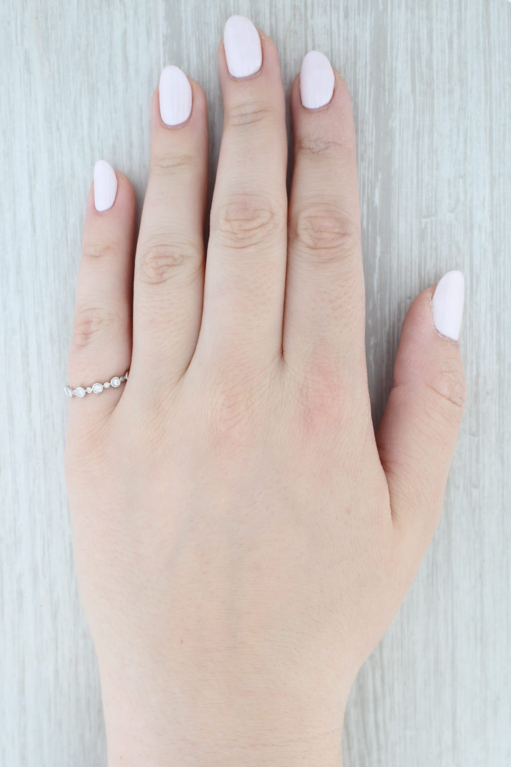 Light Gray New 0.20ctw Diamond Wedding Band 14k White Gold Stackable Anniversary Ring 6.5