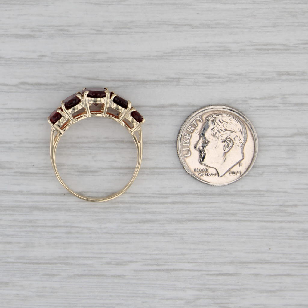 4.35ctw Tiered Oval 5-Stone Garnet Ring 10k Yellow Gold Size 8