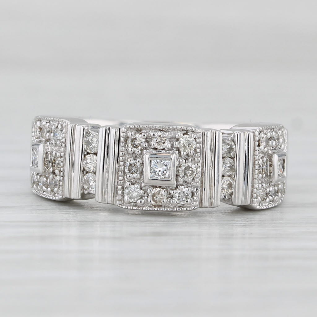 Light Gray 0.48ctw Diamond Halos Ring 14k White Gold Size 6.75