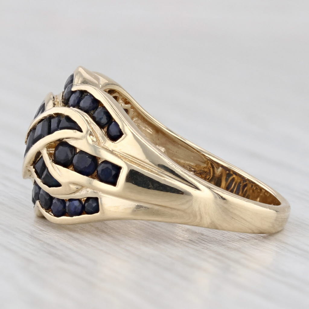 Light Gray 1.54ctw Blue Sapphire Knot Ring 10k Yellow Gold Size 7